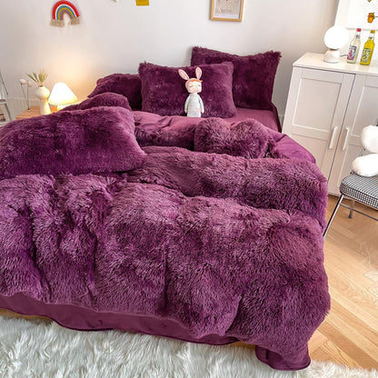 Another side angle of the VibeCore Cloud 9 Fleece Bedding Set in the color Purple, showcasing its ultra-soft fleece fabric for ultimate comfort and cozy warmth. Ideal for creating a fresh, inviting atmosphere in your bedroom or dorm, this bedding set adds both luxury and style.