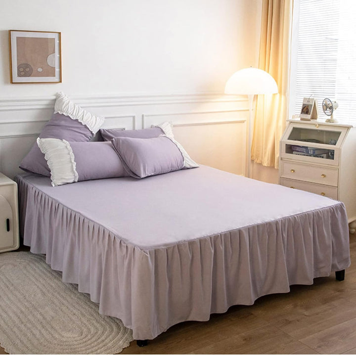 Close-up of the VibeCore Aesthetic Pastel Coquette Duvet Cover Set sheet in lilac, showcasing its soft, breathable fabric and elegant design, perfect for creating a cozy, stylish bedroom aesthetic.