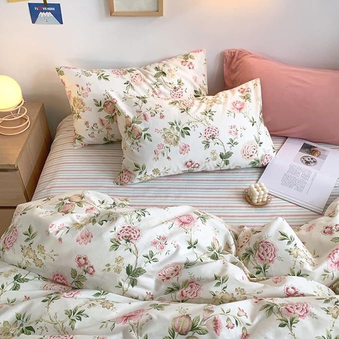 VibeCore Aesthetic Romantic Roses Cottagecore Duvet Cover Set pillowcases featuring a vintage-inspired rose pattern, crafted from soft, breathable cotton for a cozy, romantic touch to your bed.