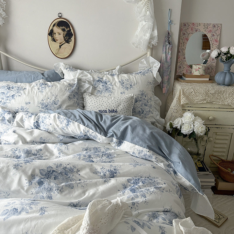 VibeCore Blue Florals Ruffled Duvet Cover Set