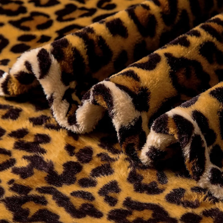 VibeCore Cheetah Print Fleece Throw Blanket Thickness Close Up
