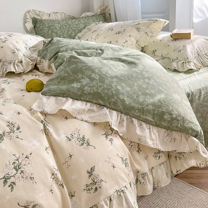 Close-up view of the interior of the VibeCore Cottagecore Green Garden Double-Sided Duvet Cover Set, showcasing the soft, breathable fabric and detailed stitching, designed for comfort and style in any cozy cottagecore-inspired bedroom or dorm.