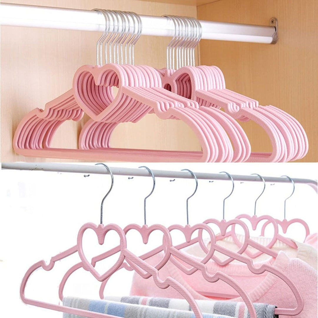 VibeCore Girly Coquette Hanger Bow and Heart Close Up