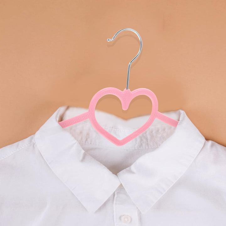 VibeCore Girly Coquette Hanger Heart Close Up