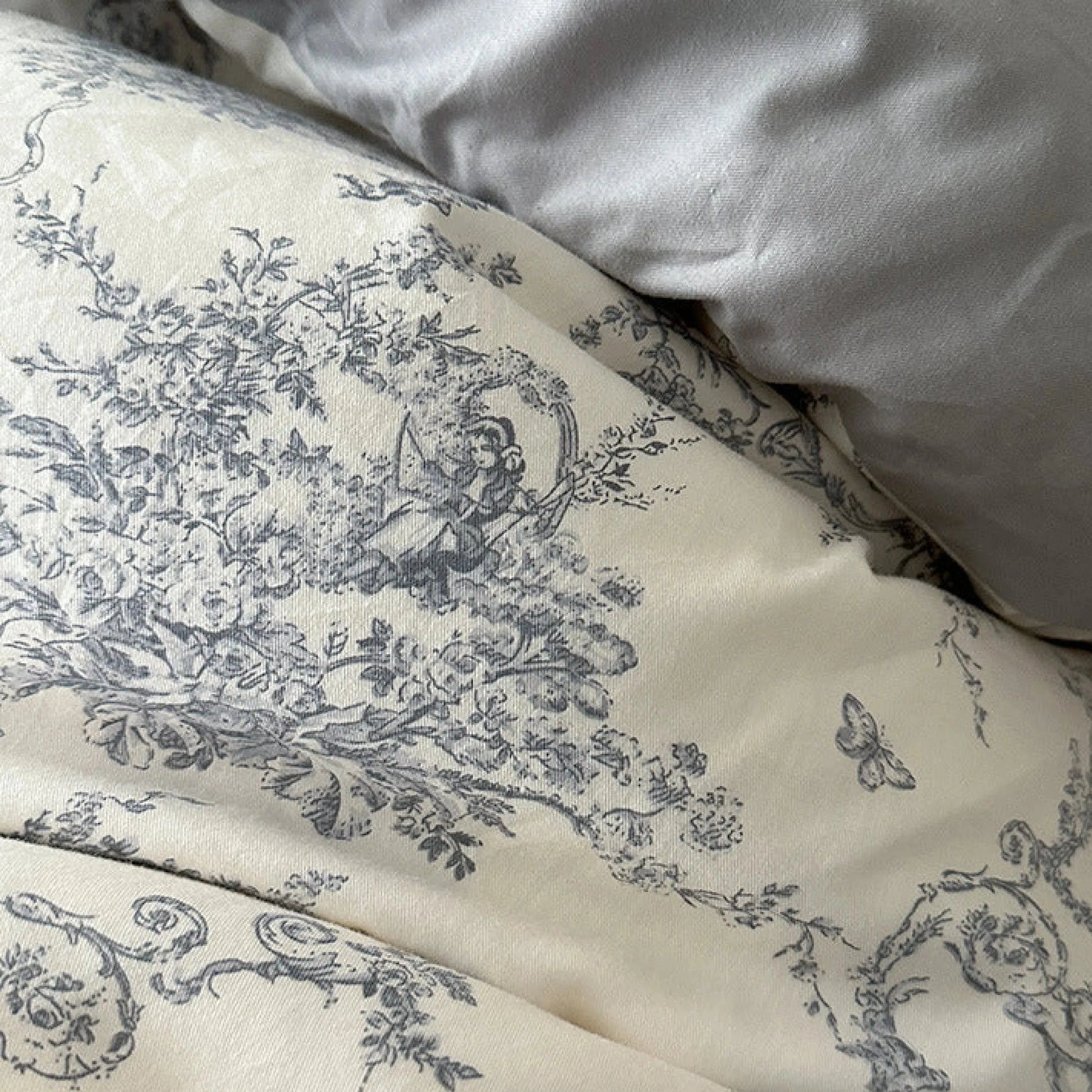 VibeCore Gray Ruffled French Toile Duvet Cover Set Pattern Close Up