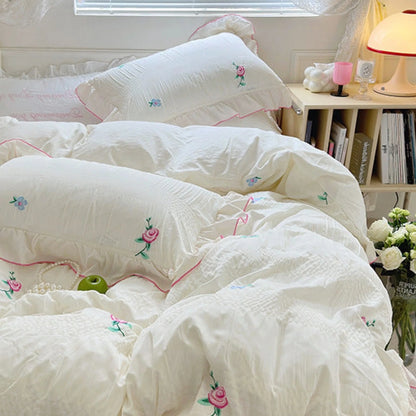 VibeCore Pastel Florals Duvet Cover Set Pink & Blue Close Up