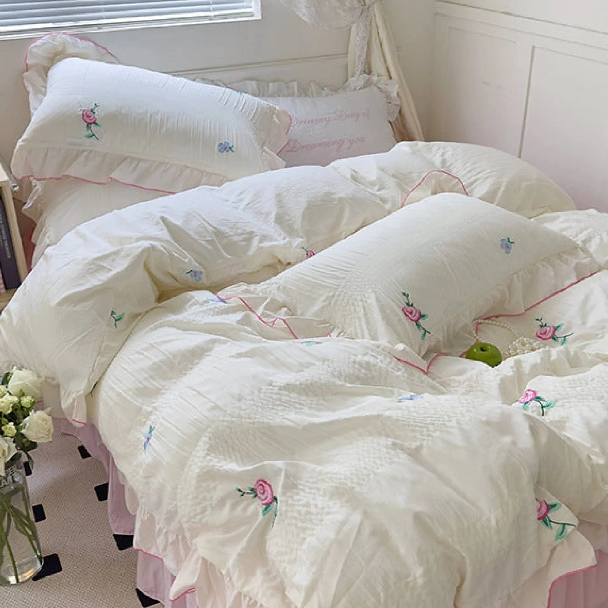 VibeCore Pastel Florals Duvet Cover Set Pink & Blue Side View Close Up