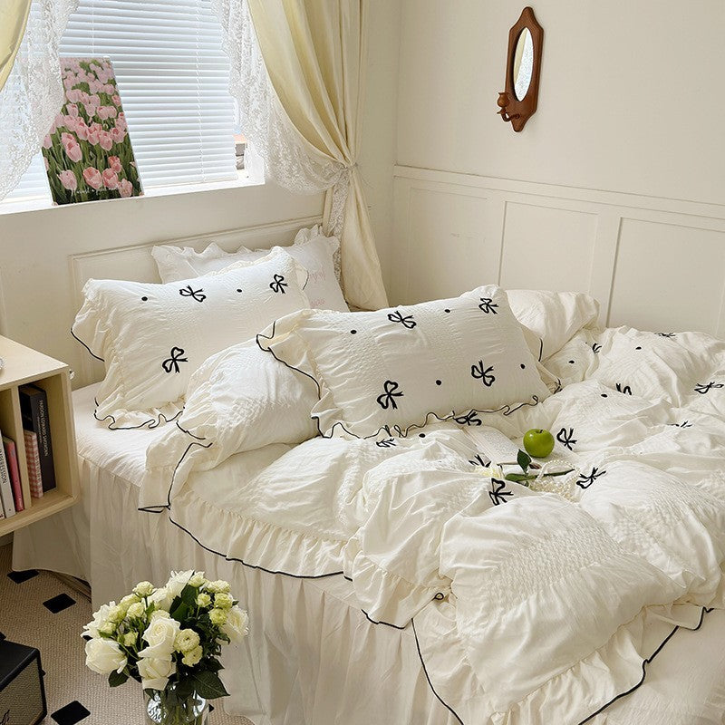 VibeCore Ribbon Ruffle Duvet Cover Set