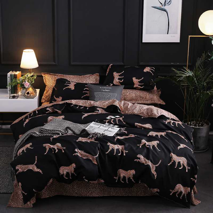 Front view of the VibeCore Aesthetic Cheetah Cat Duvet Cover Set, showcasing the bold cheetah print and its modern design that adds a fierce, stylish touch to your bedroom  or dorm space.